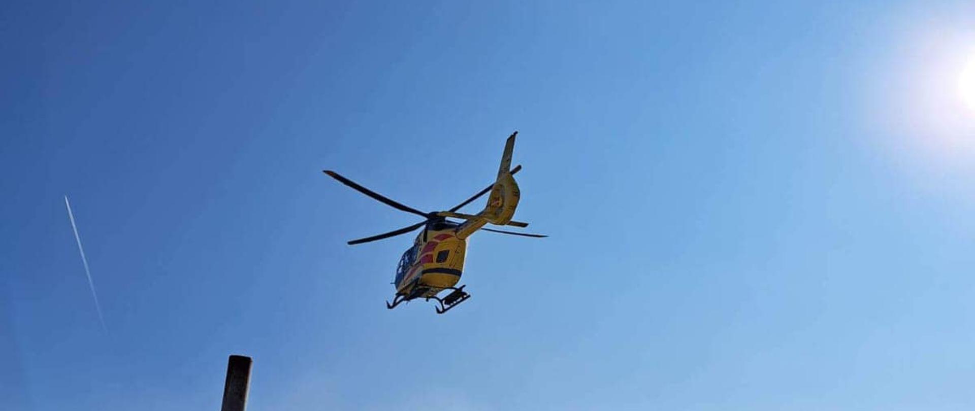 Na zdjęciu znajduje się śmigłowiec LPR