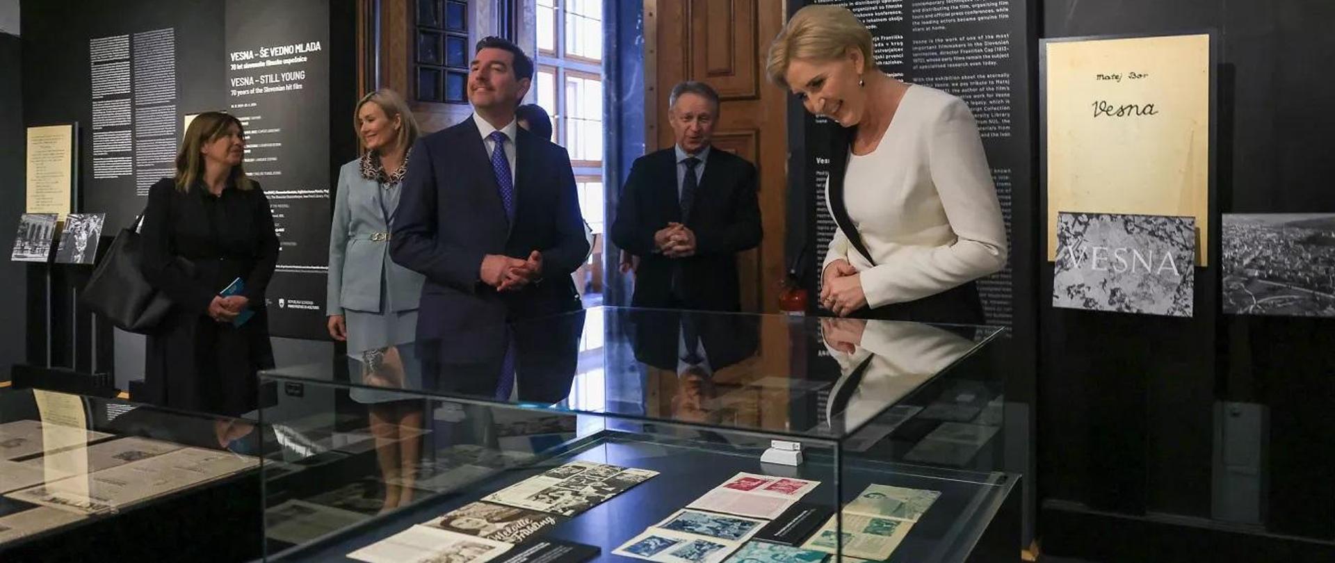 Obisk soproga predsednika Republike Poljske Agate Kornhauser-Dude v Narodni in univerzitetni knjižnici v Ljubljani