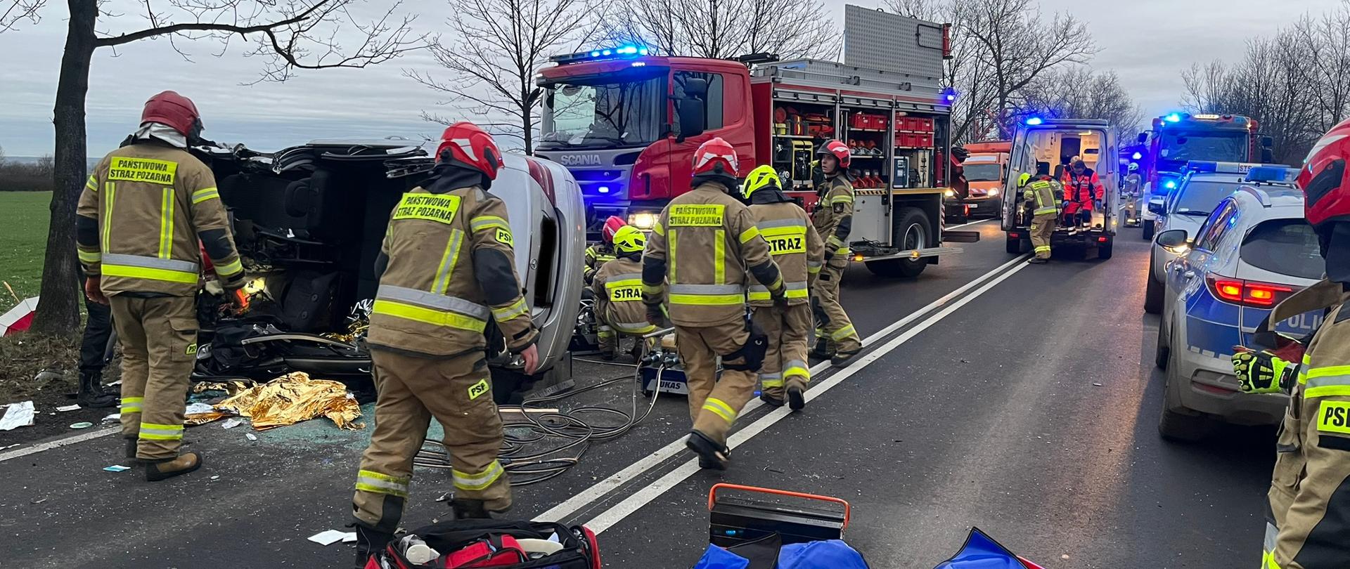 Dachowanie pojazdu na drodze nr 94