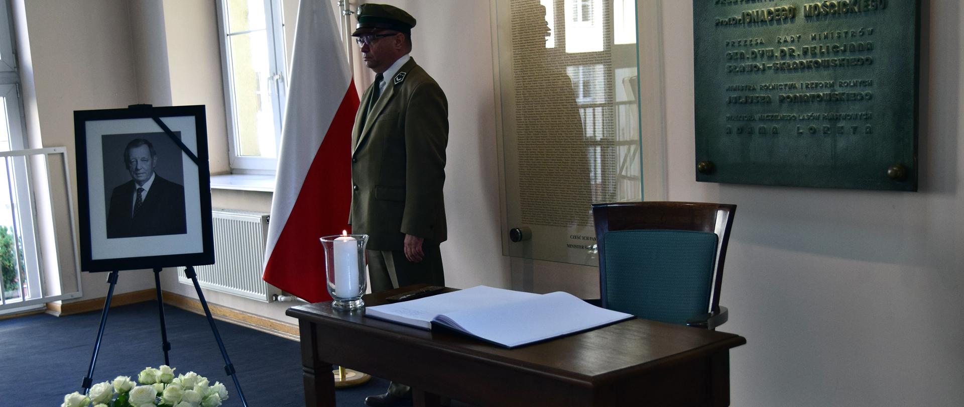 Księga kondolencyjna pamięci prof. Jana Szyszko