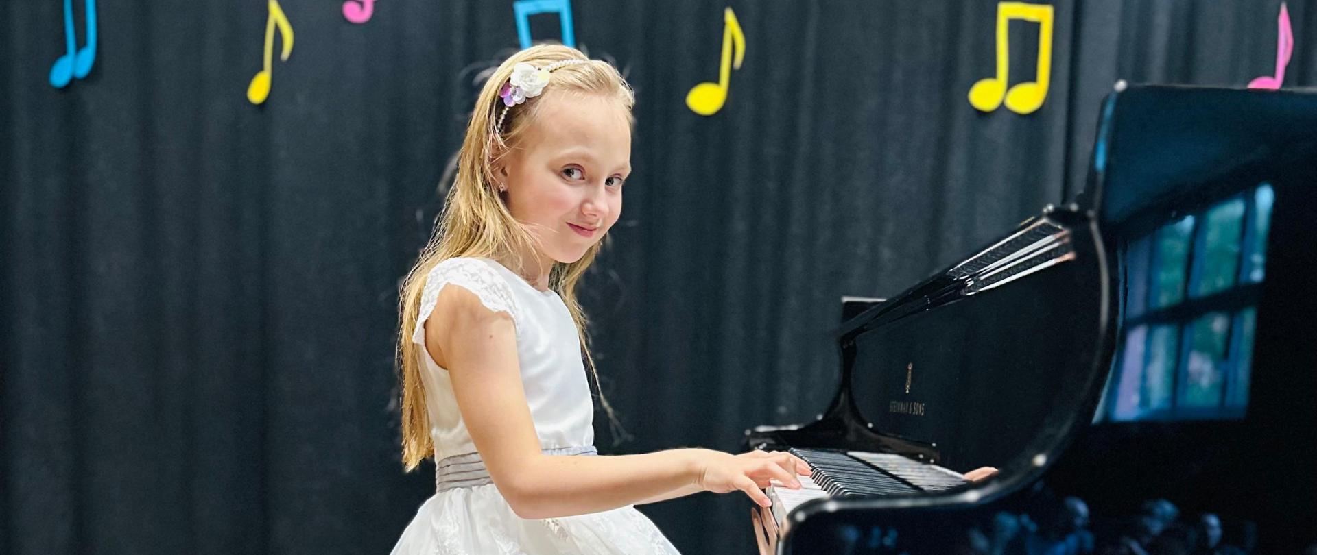 wyróżnienie na IV Ogólnopolskim Konkursie "Co nam w duszy gra'