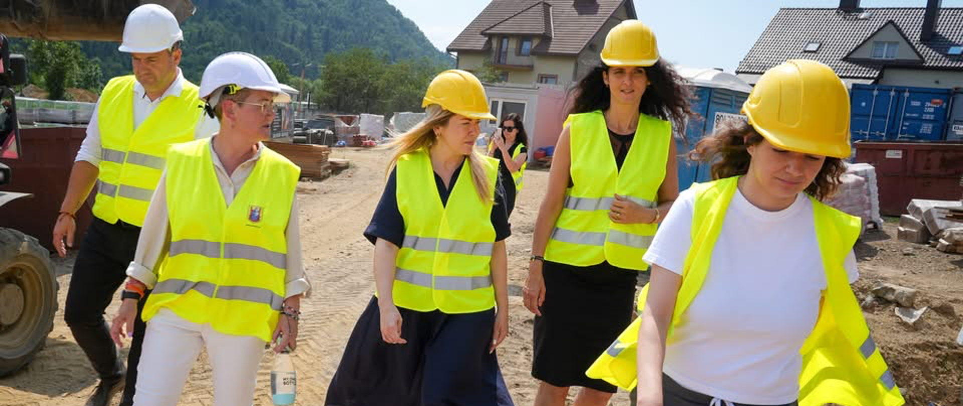 Postępy odbudowy Dolnego Śląska po powodzi z 2024 r. — inspekcja prac w powiecie kłodzkim i ząbkowickim