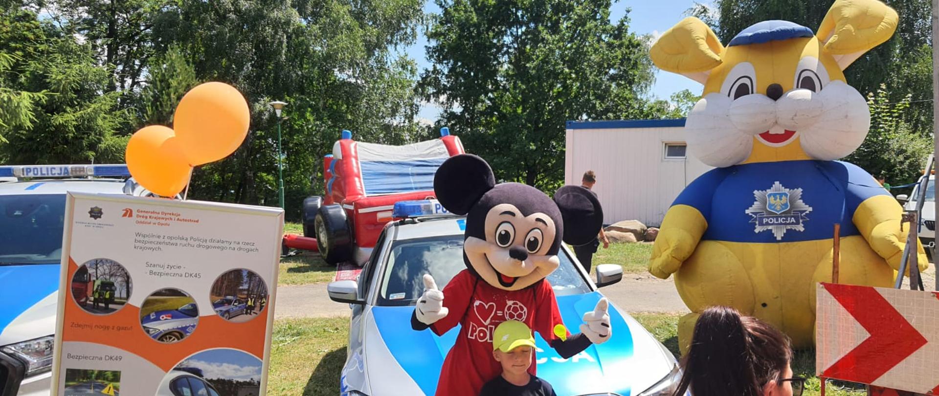 Piknik "Z nami Bezpiecznie" nad Jeziorem Nyskim w Skorochowie