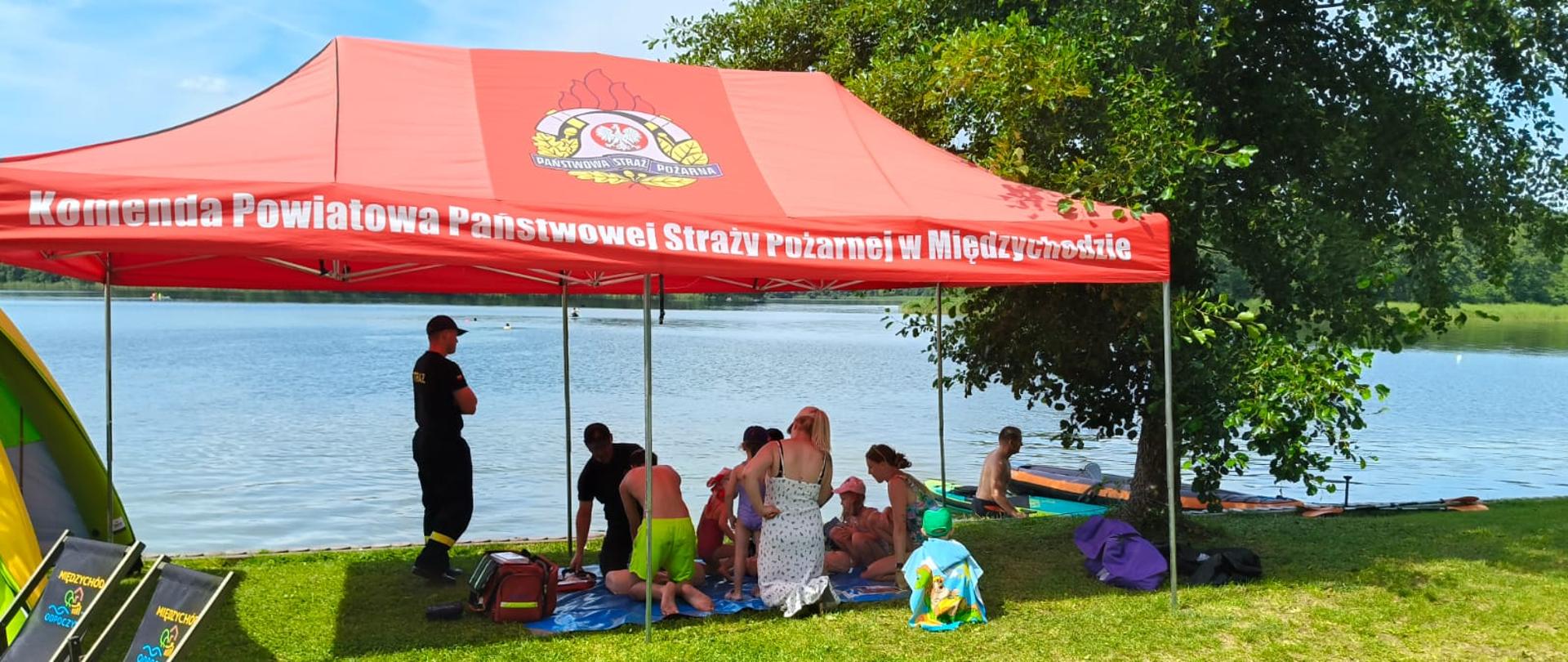 Bezpieczne wakacje nad wodą