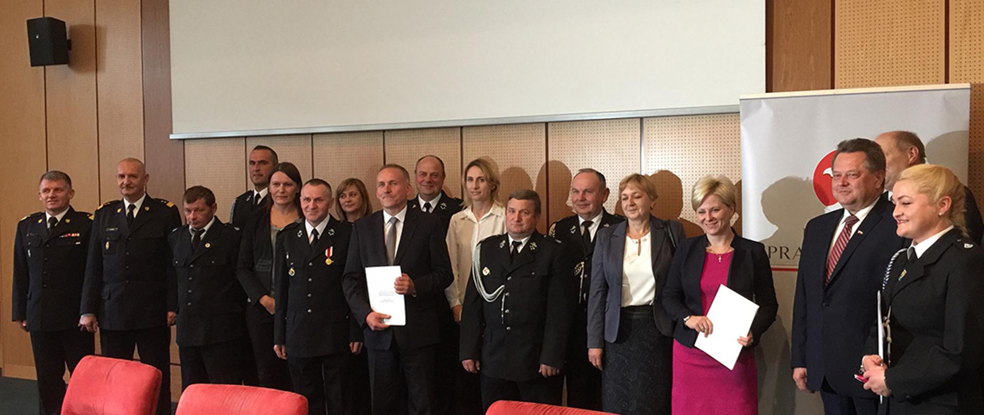 Podpisanie umów na dofinansowanie zakupu sprzętu pożarniczego dla jednostek OSP z Podlasia