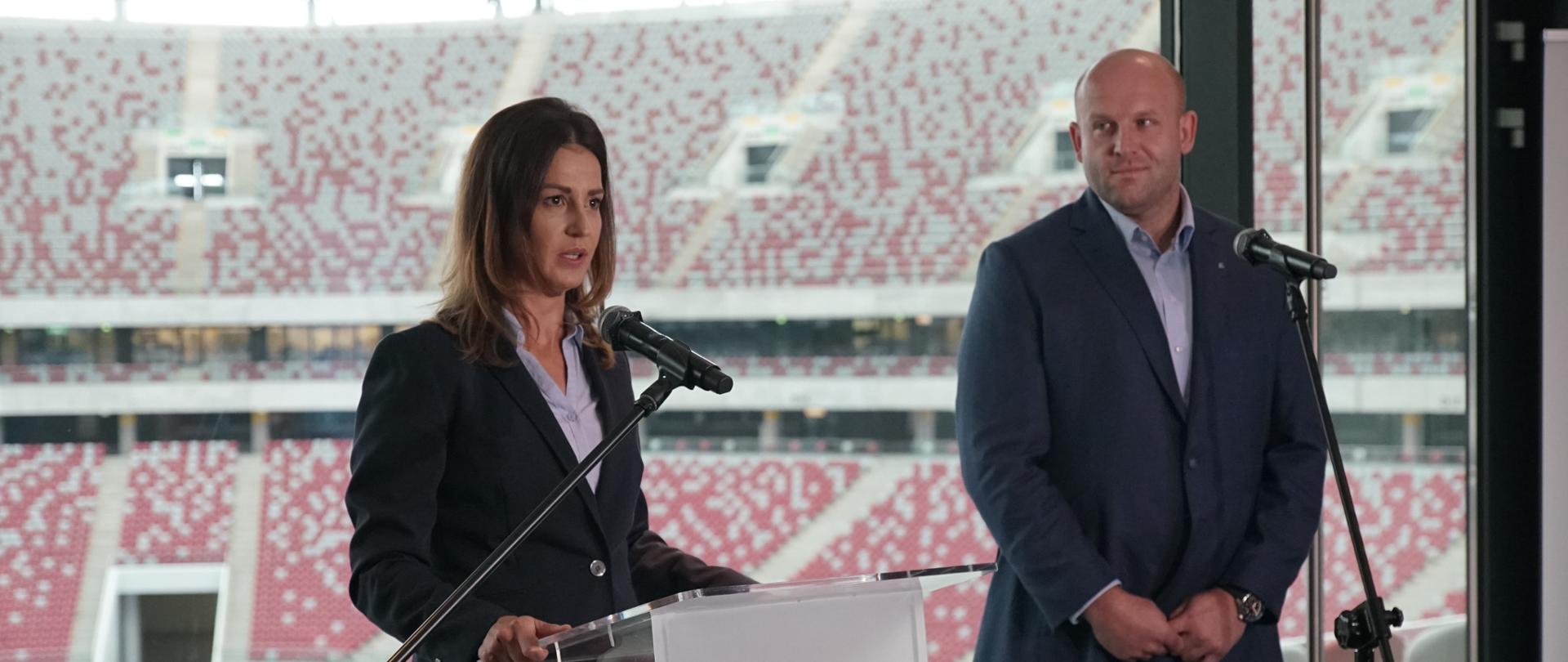 Minister Sportu razem z Piotrem Małachowskim przedstawiając nowe programy Ministerialne: "Super Trener" i "Mały Wielki Polak - Nadzieje Olimpijskie".