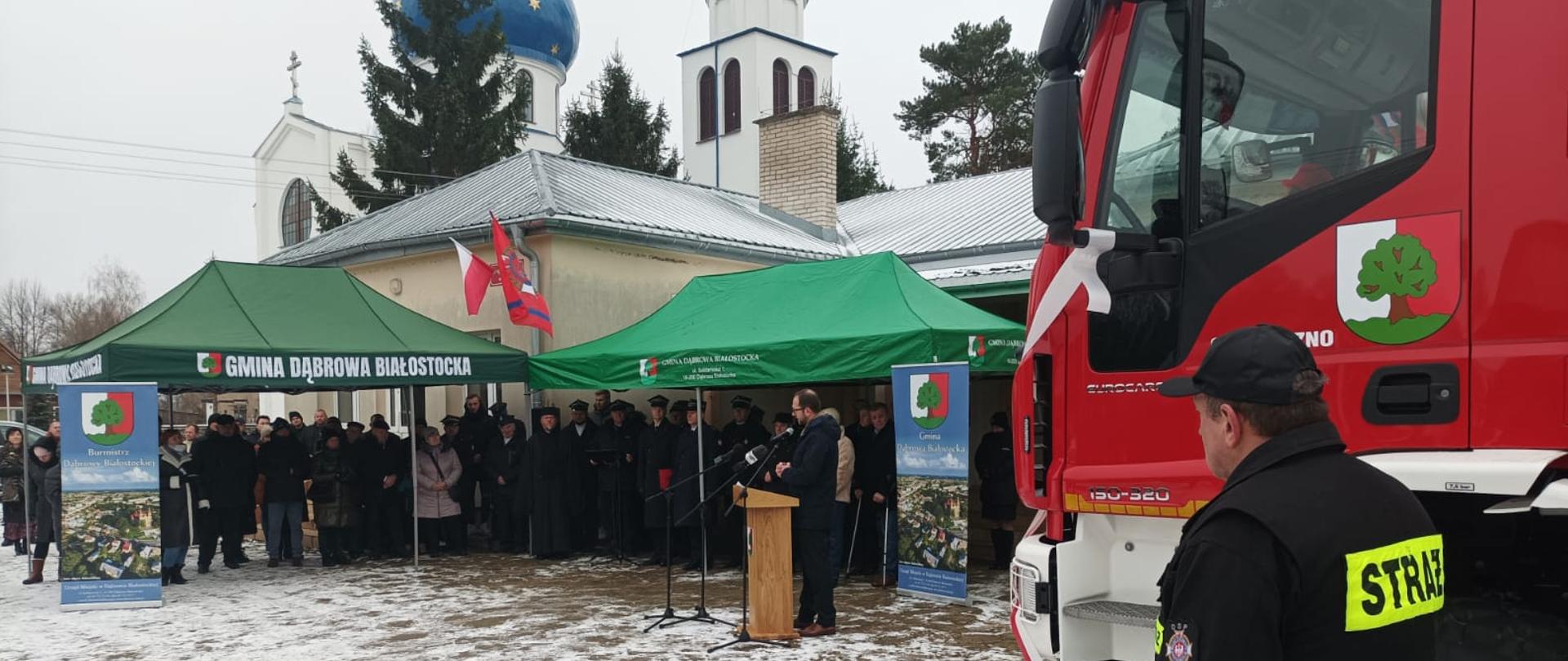 Przekazanie samochodu GBA do OSP Jaczno.