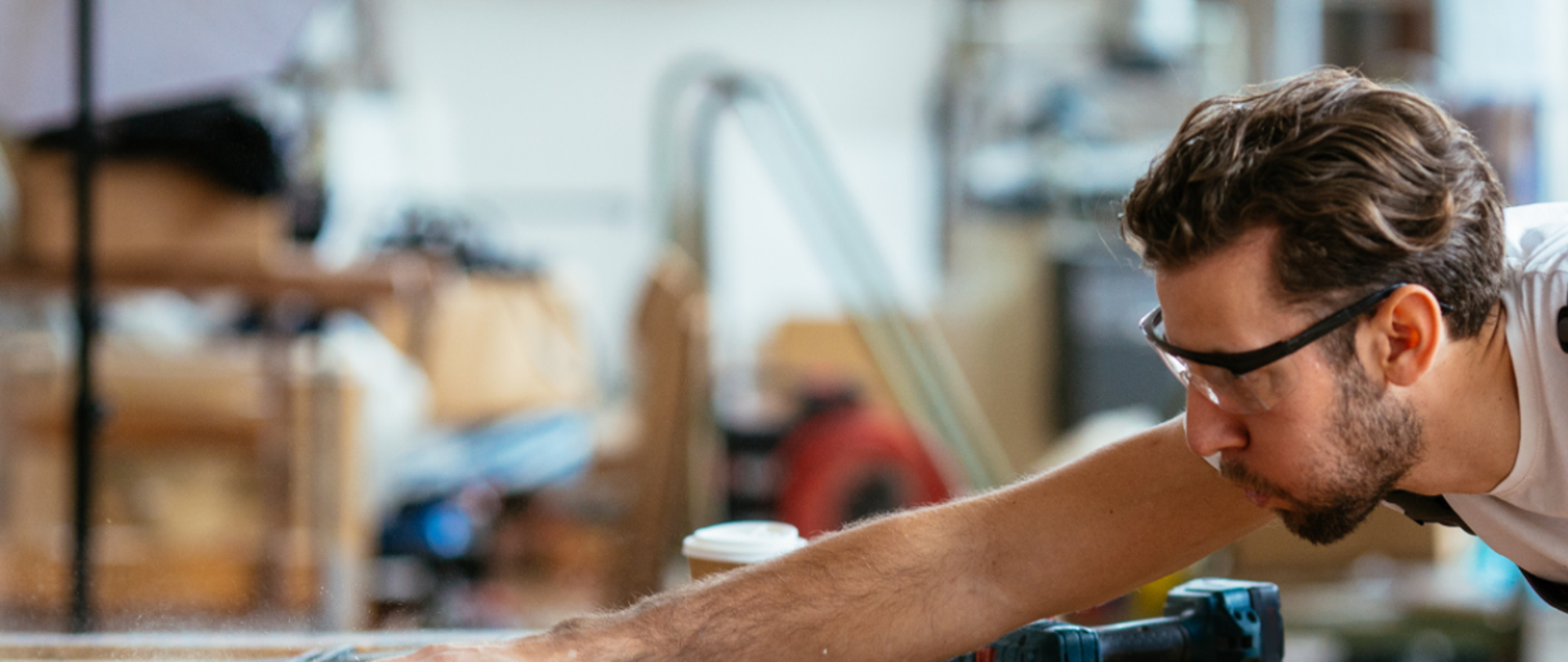 PYŁY DREWNA – wytyczne dla pracodawców, pracowników i służb związanych z bezpieczeństwem i higieną pracy