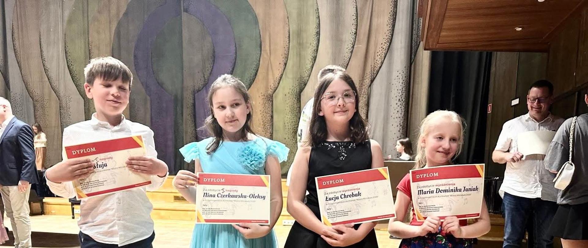 Sukcesy naszych uczniów na II Ogólnopolskim Konkursie „Mistrz Miniatury” w Poznaniu