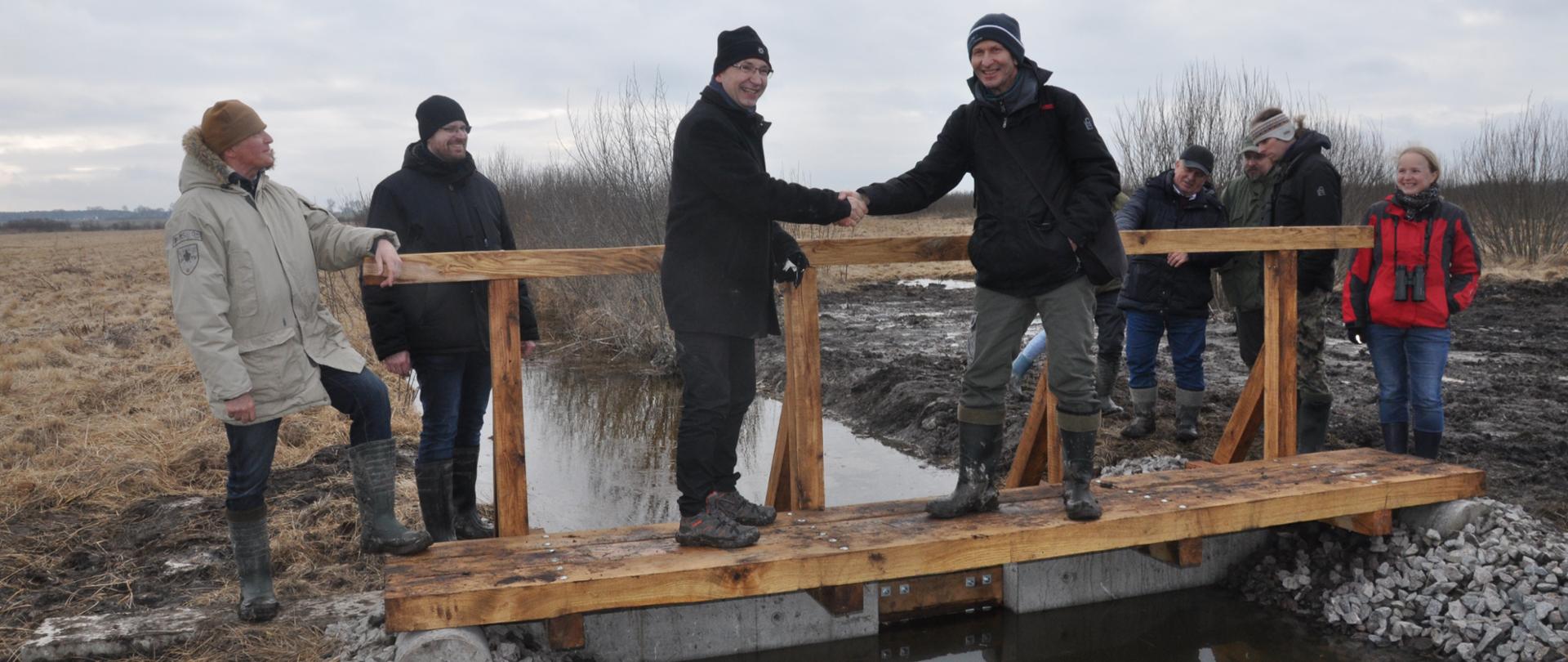 Zastawa piętrząca - Kamień PLH060067