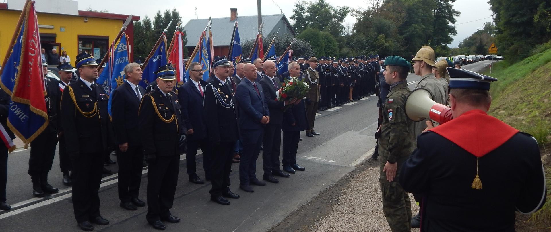 90-lecie Ochotniczej Straży Pożarnej w Sadkowicach