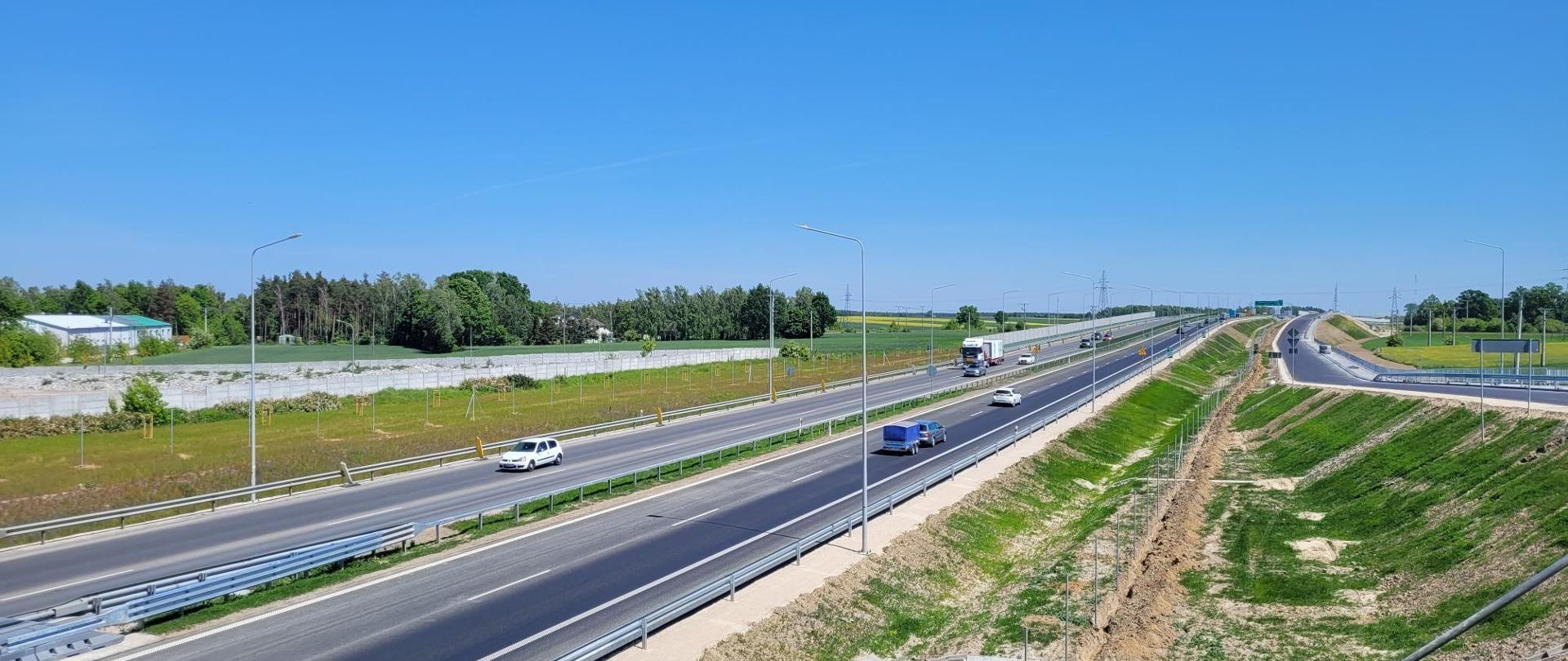 Dwujezdniowa droga ekspresowa