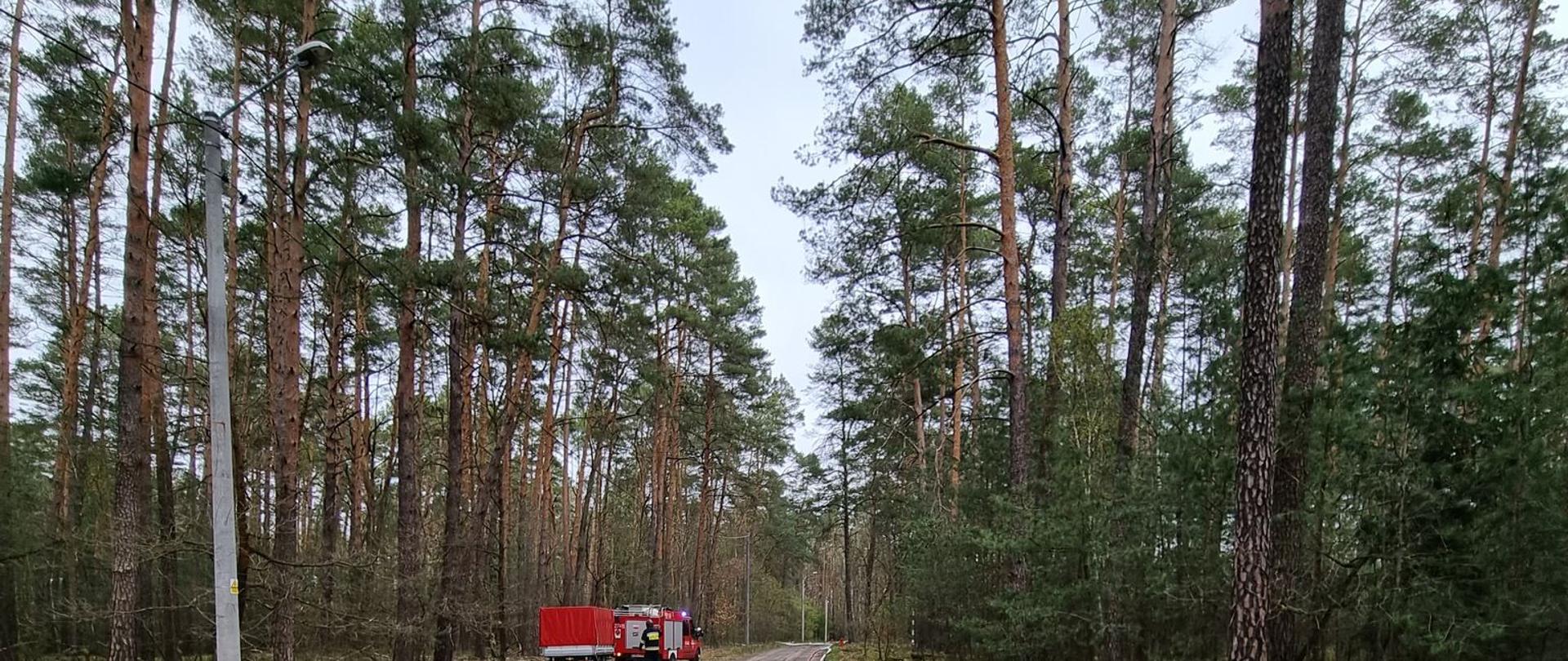 Ćwiczenia taktyczno – bojowe „LAS 2022” z zakresu dostarczania wody na duże odległości podczas pożarów lasów z wykorzystaniem plutonu gaśniczego Oborniki należącego do Kompanii Wojewódzkiego Obwodu Operacyjnego „Piła”. Ćwiczenia odbyły się na terenie Nadleśnictwa Oborniki – Leśnictwo Marylówka (oddział numer 520i, 562, 563, 569d) w okolicach Wypalanek i Kiszewa.