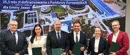 Podpisanie trzech umów z Gminą Jawor na realizację kompleksowej odbudowy infrastruktury wodociągowej i kanalizacyjnej zniszczonej podczas powodzi.