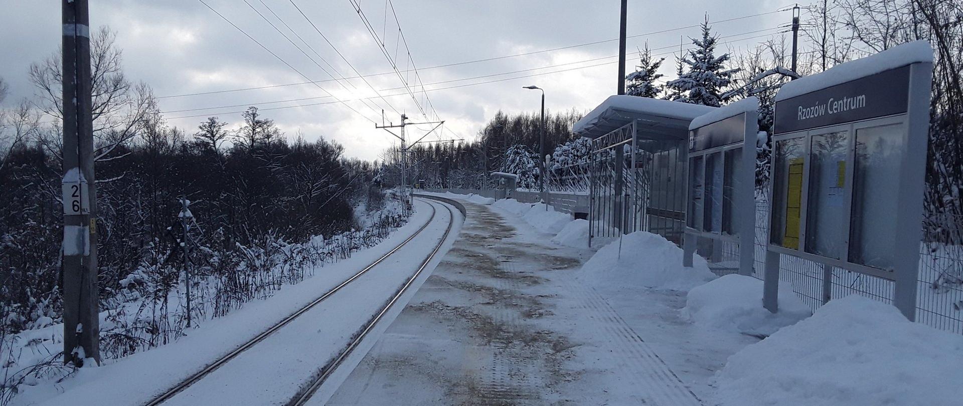 Przystanek Rzozów Centrum