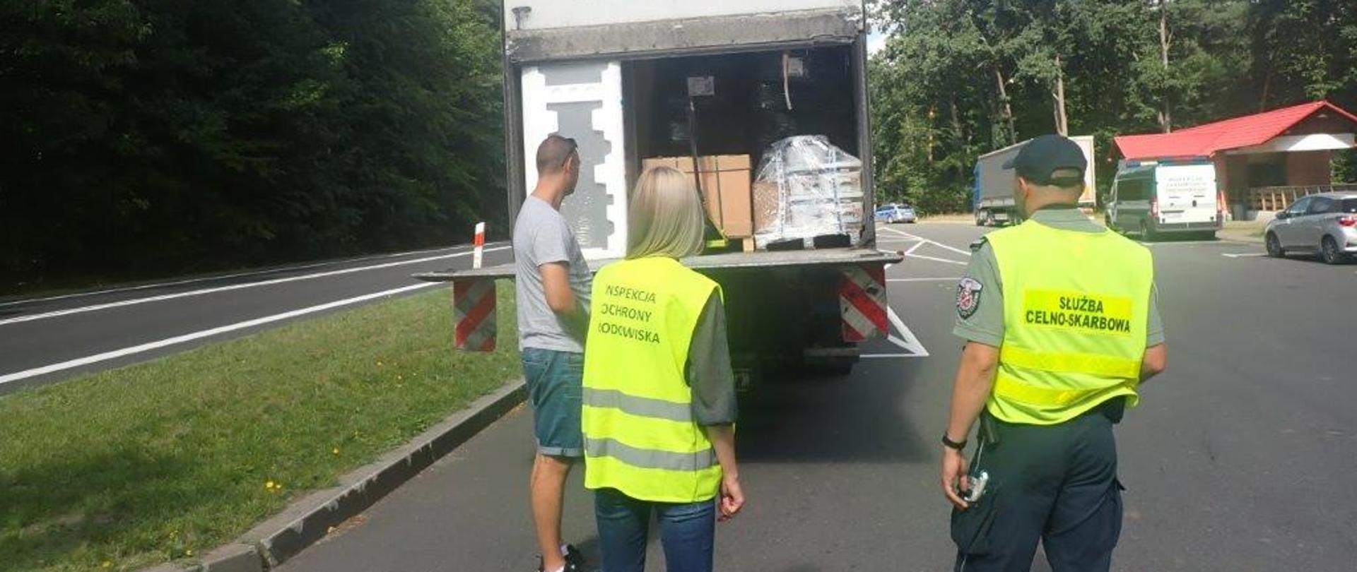 Fot. 1. Akcja „STOP nielegalnym odpadom” w dniu 10.08.2022 r. (foto WIOŚ Rzeszów)