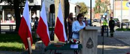 Pani starosta lęborski przemawia podczas uroczystości.