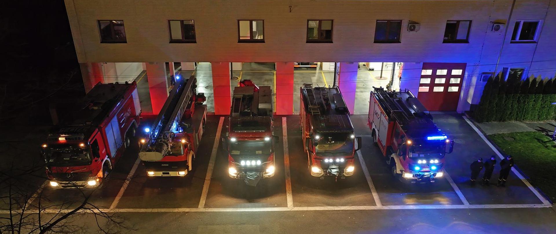 02.11.2023 r. Hołd dla zmarłego strażaka KM PSP Gdańsk