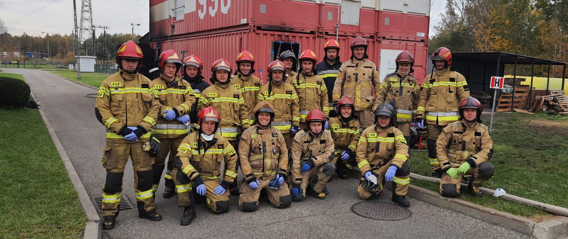 Cykl szkoleń z zakresu gaszenia pożarów wewnętrznych