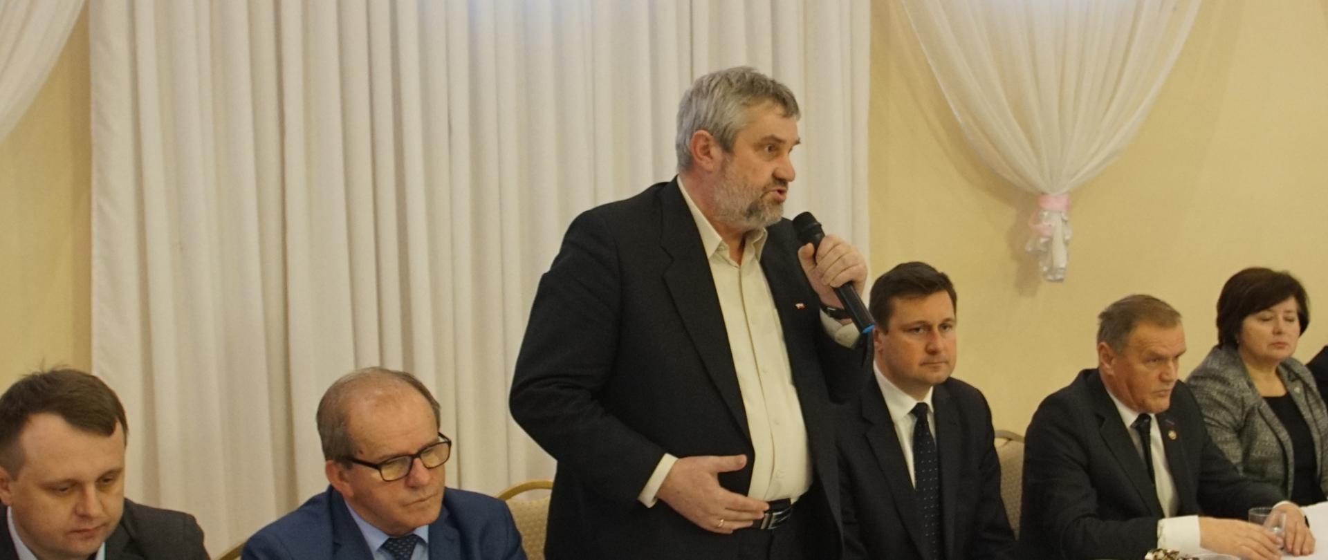 Minister J.K. Ardanowski podczas spotkania z rolnikami w Lubieniu Kujawskim