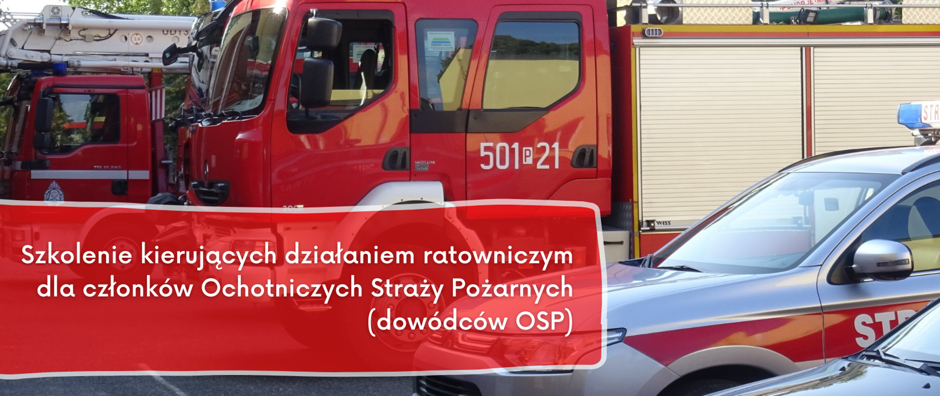 Zdjęcie przedstawia baner, na którym widać samochody pożarnicze i napis.
