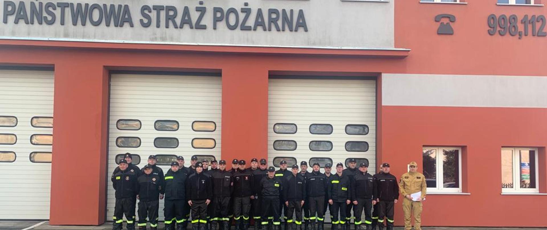 Wszyscy uczestnicy szkolenia naczelników