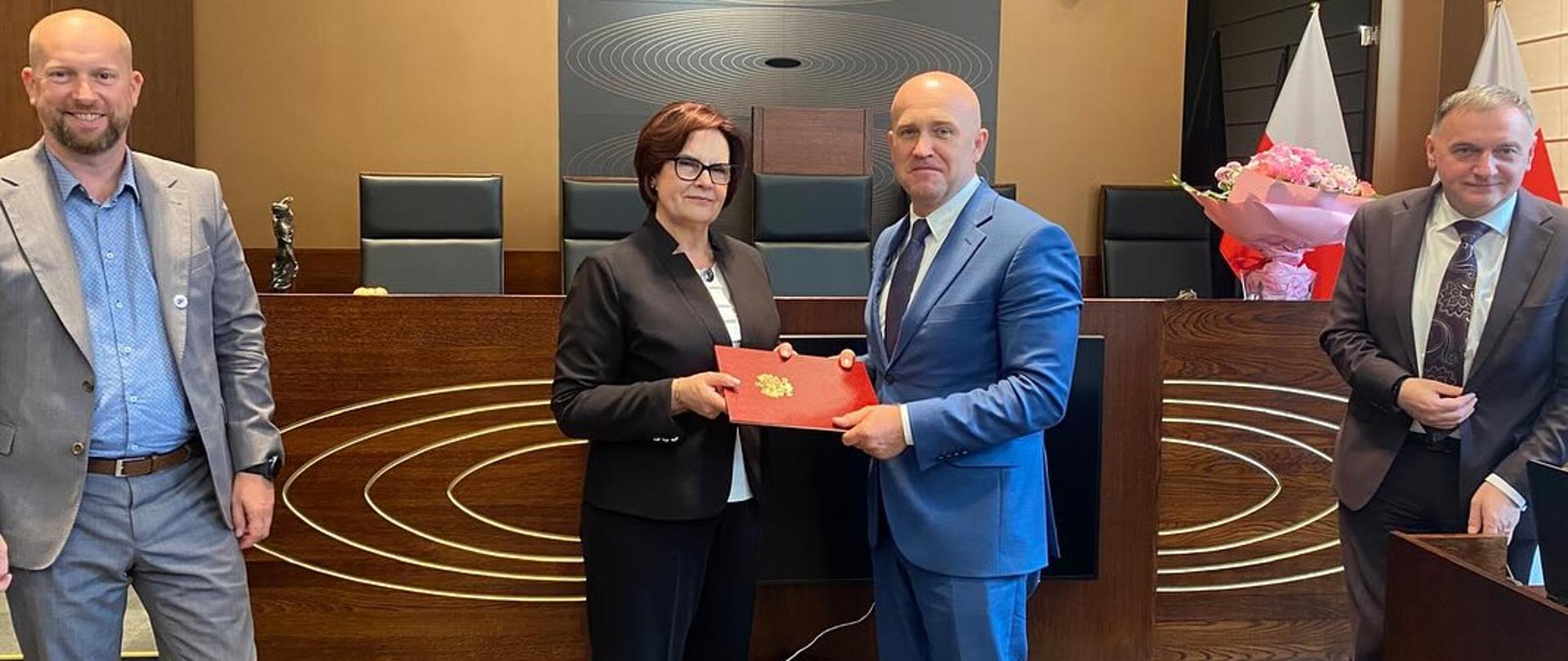 Wiceminister Dariusz Mazur na uroczystych ingresach prezesów sądów
