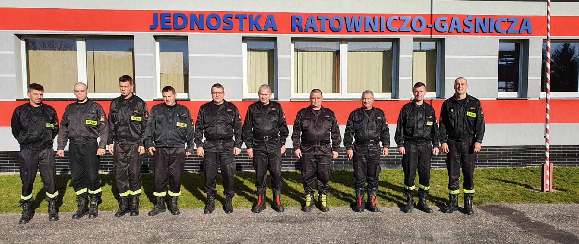 wspólne zdjęcie po odprawie