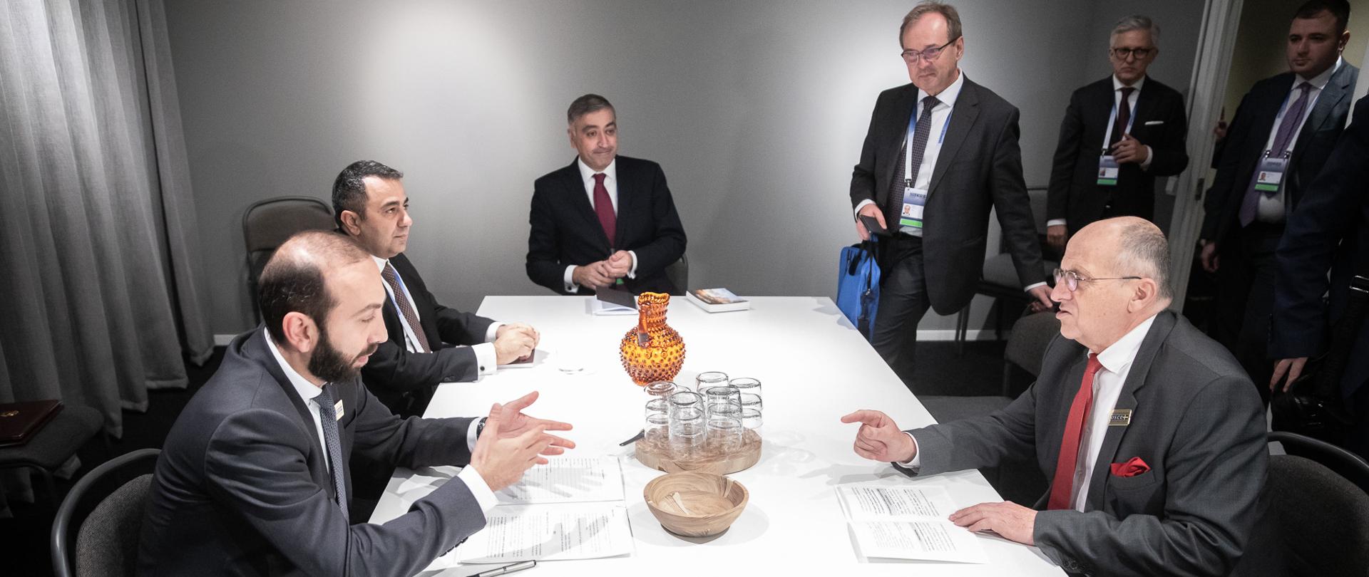 Minister of Foreign Affairs Zbigniew Rau met with Minister of Foreign Affairs of the Republic of Armenia Ararat Mirzoyan