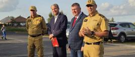 Spotkanie Wojewody Wielkopolskiego Michała Zielińskiego wraz z Wielkopolskim Komendantem Wojewódzkim Państwowej Straży Pożarnej nadbryg. Dariuszem Matczakiem oraz Komendantem Powiatowym Państwowej Straży Pożarnej w Obornikach mł. bryg. Michałem Mulką z druhami z Ochotniczej Straży Pożarnej w Gościejewie. 