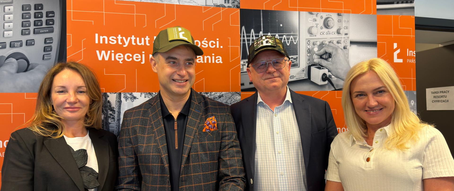 Instytut Łączności na Targach Pracy i Praktyk Ministerstwa Cyfryzacji