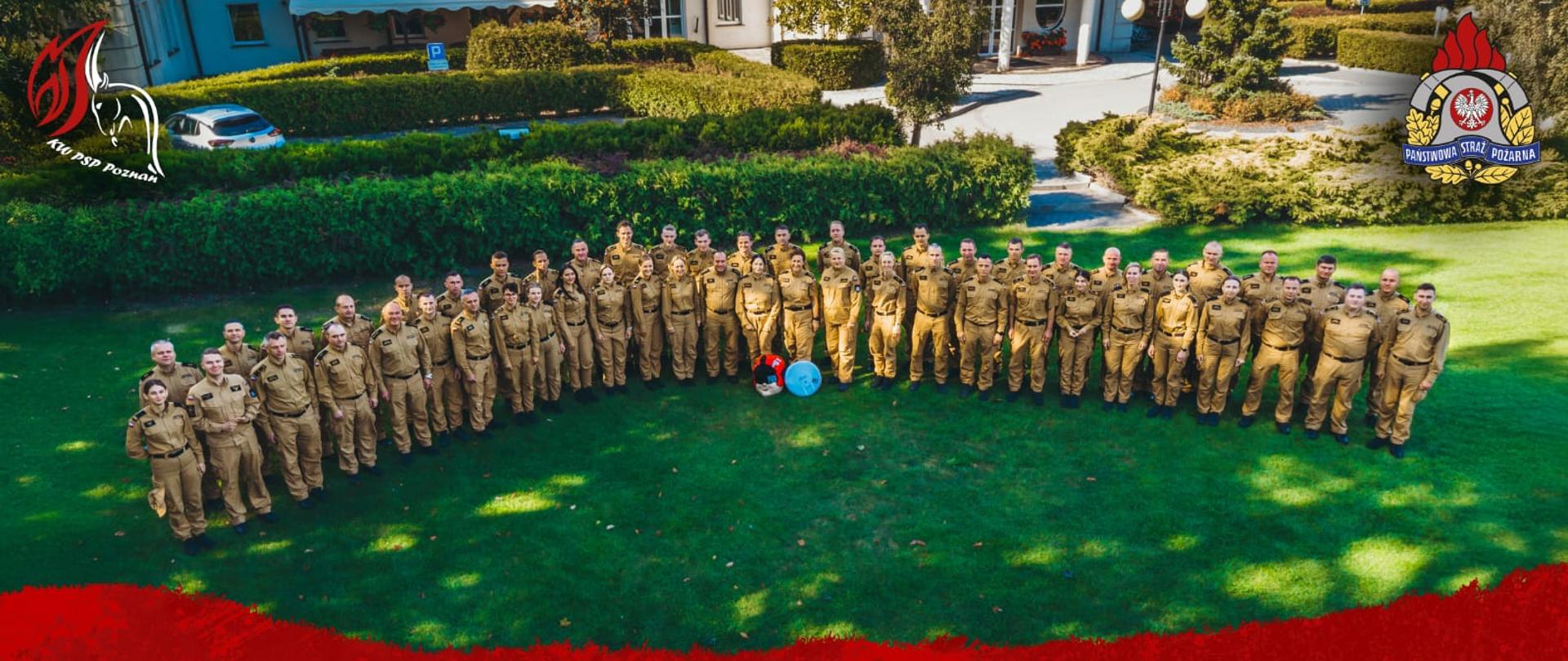 zdjęcie grupowe strażaków 