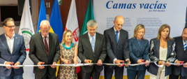 Inauguración de la exposición "Camas vacías" en el Senado de la República
