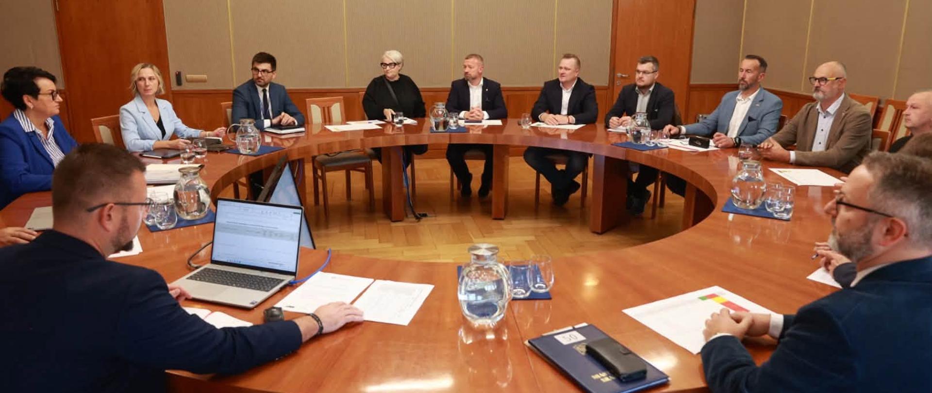 Ochrona ludności i obrona cywilna – spotkanie z samorządami