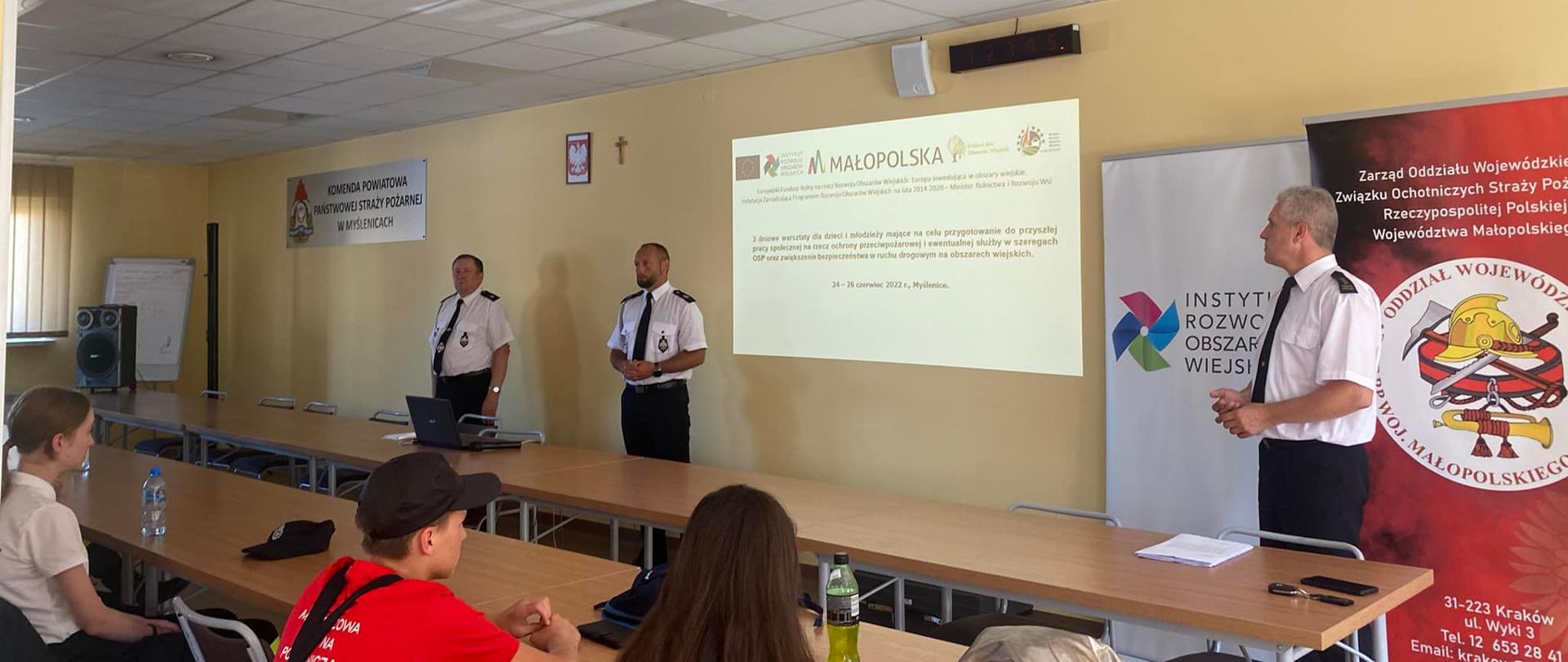 Pierwszy dzień warsztatów dla dzieci i młodzieży