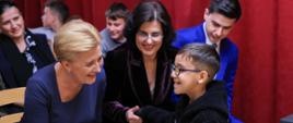 Pierwsza Dama Agata Kornhauser–Duda wraz z Małżonką Prezydenta Albanii Armandą Begaj odwiedziły szkołę dla dzieci niewidomych w Tiranie