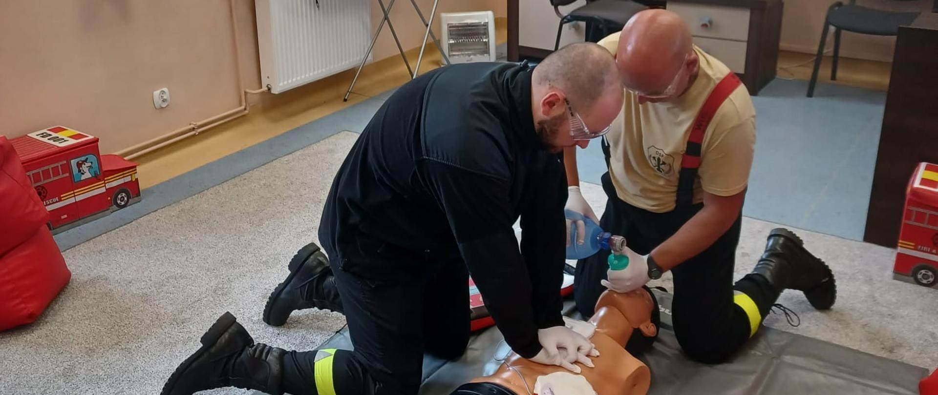 Recertyfikacja uprawnień kwalifikowanej pierwszej pomocy dla strażaków OSP powiatu działdowskiego i nidzickiego