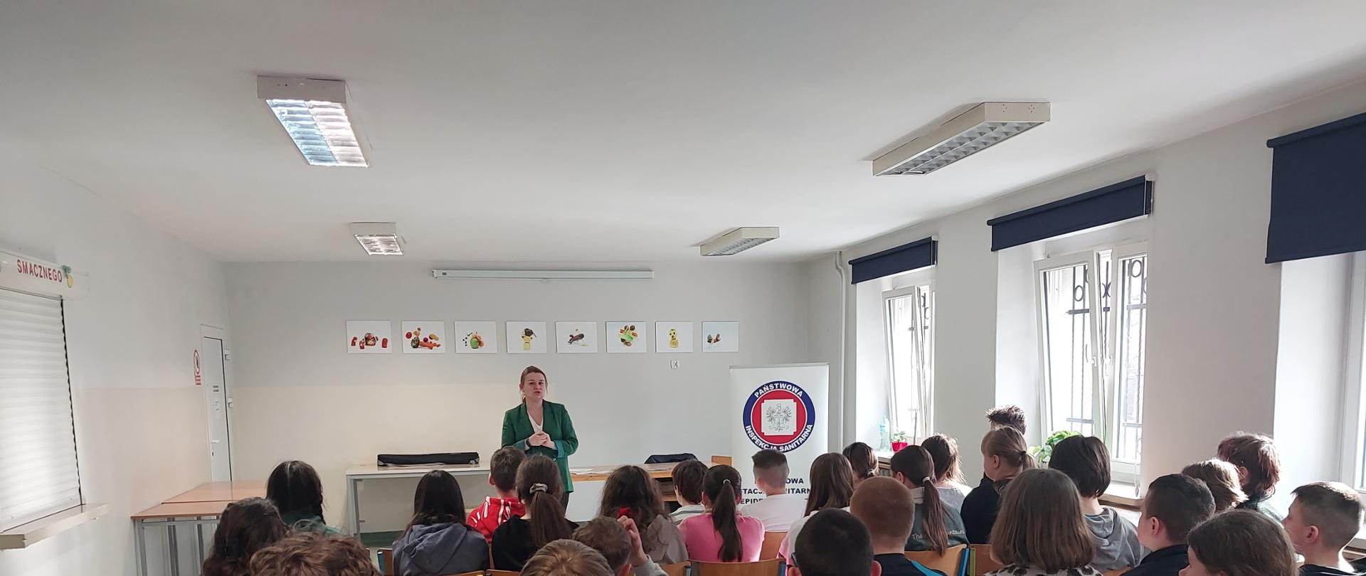 Zdjęcie nr 2 Uczniowie klas IV-VI Szkoły Podstawowej nr 65 w Gdańsku.