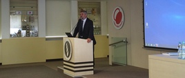 Minister Ardanowski podczas posiedzenia Rady