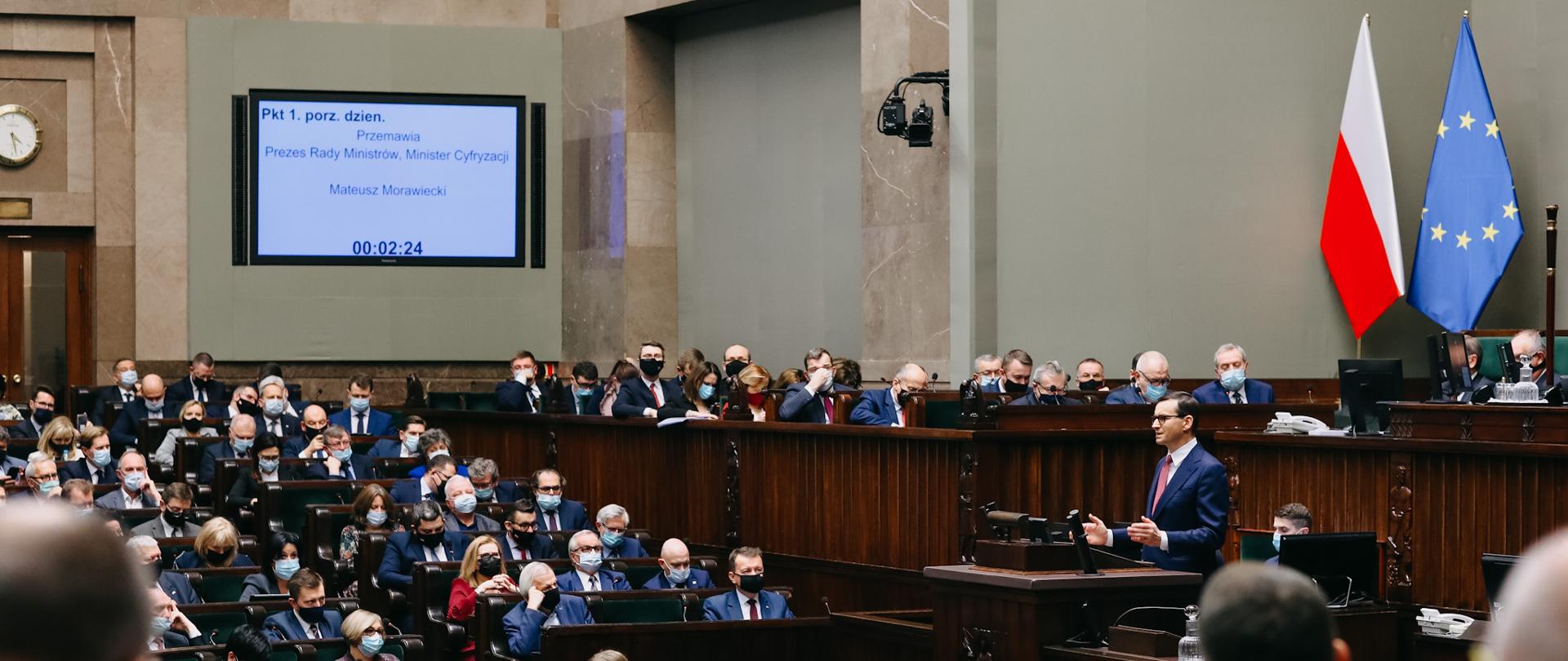 Premier Mateusz Morawiecki podczas wystąpienia w Sejmie.