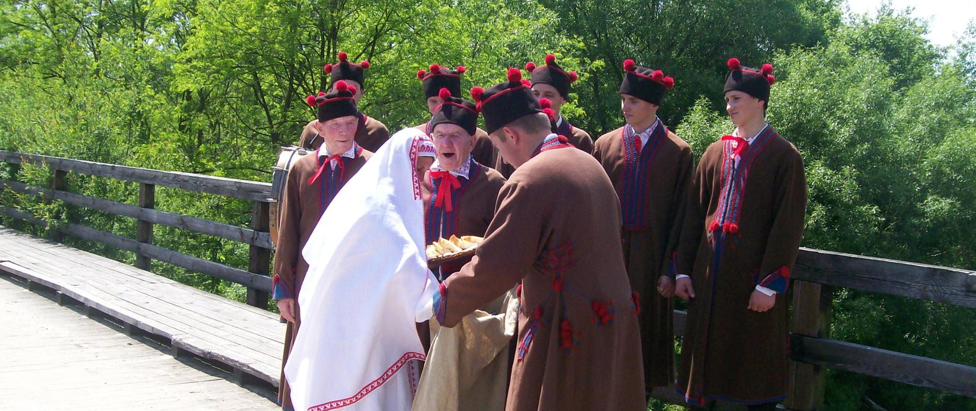 Zapąatejka - dunajnicy starsi i mąodsi, promocja zwyczaju