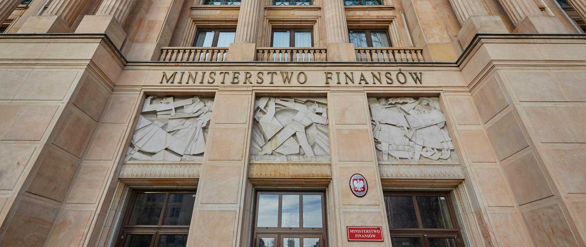 Wejście do gmachu Ministerstwa Finansów