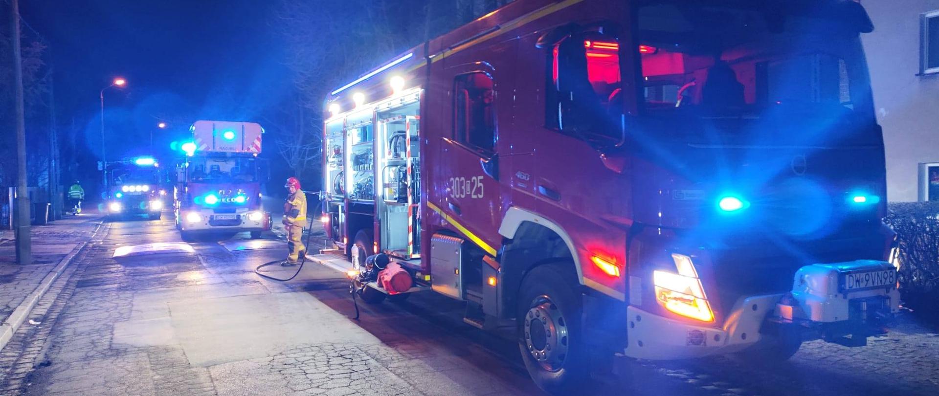 Pożar mieszkania w budynku wielorodzinnym