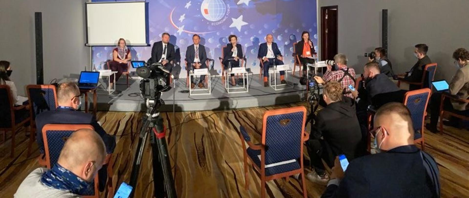 Panel podczas Forum Ekonomicznego w Karpaczu