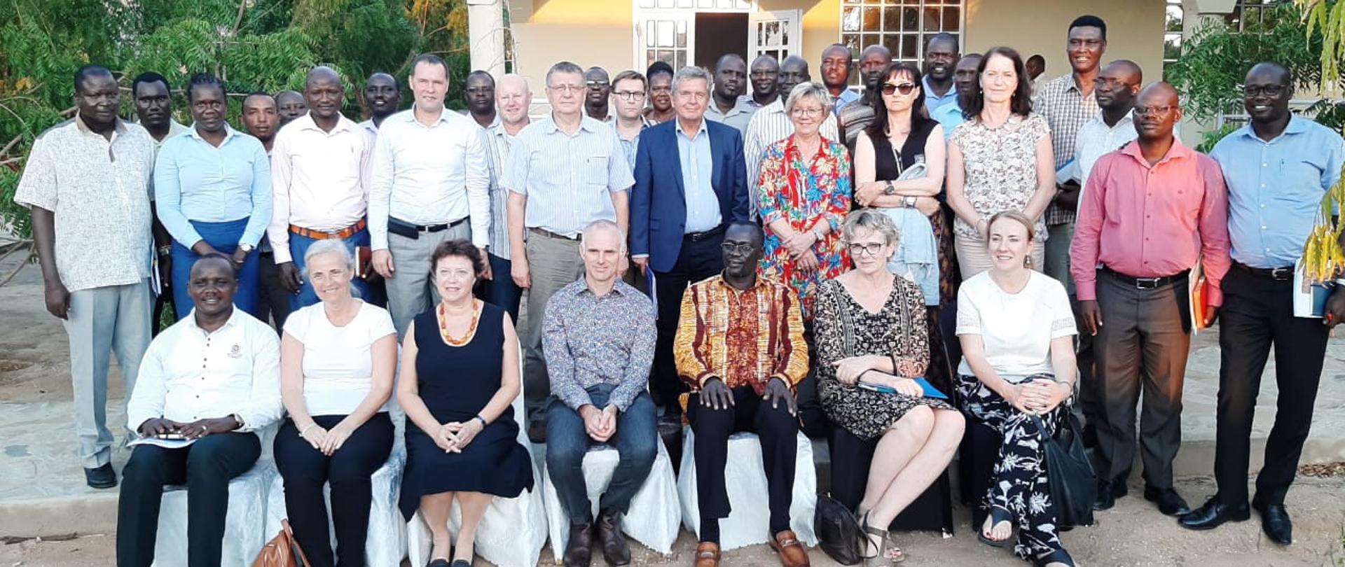 Ambasadorowie UE z wizytą w kenijskich hrabstwach Turkana i Marsabit w październiku 2019 r.