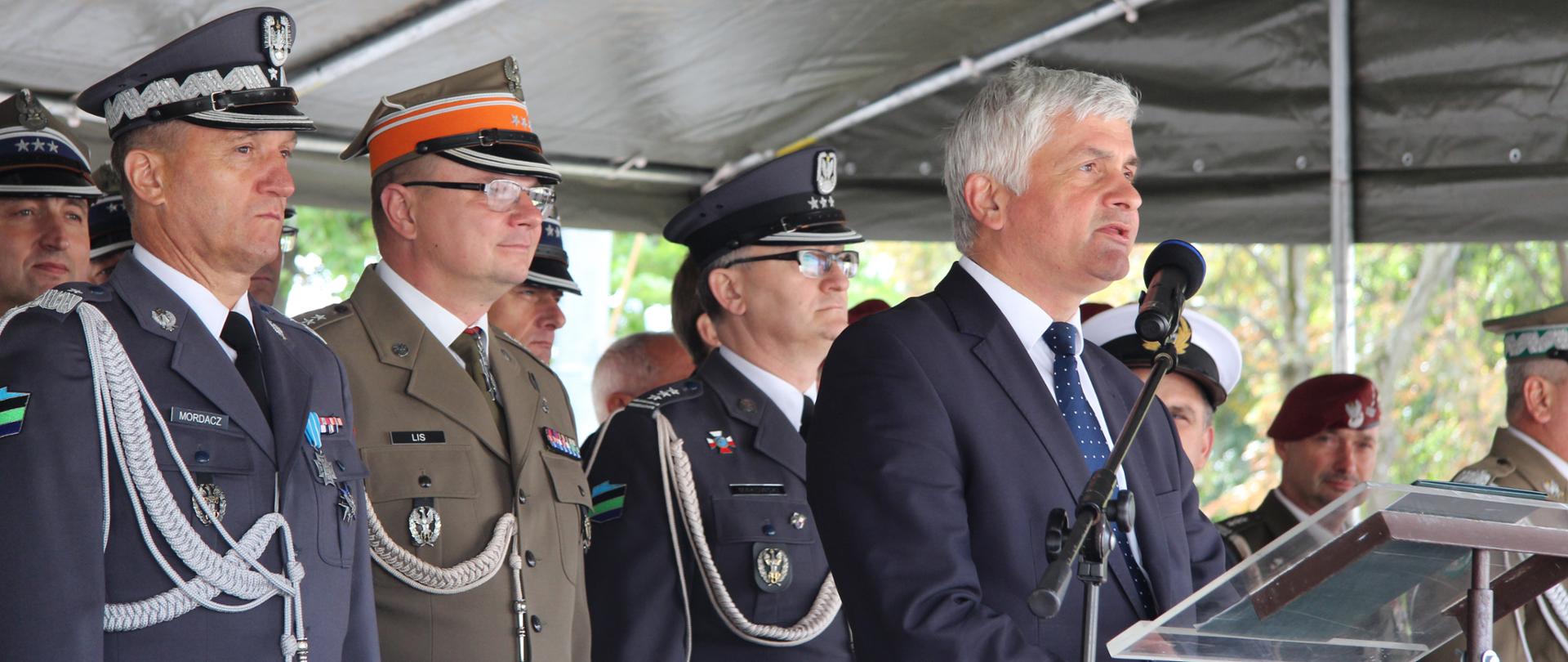 Przekazanie obowiązków dowódcy 18. Białostockiego Pułku Rozpoznawczego