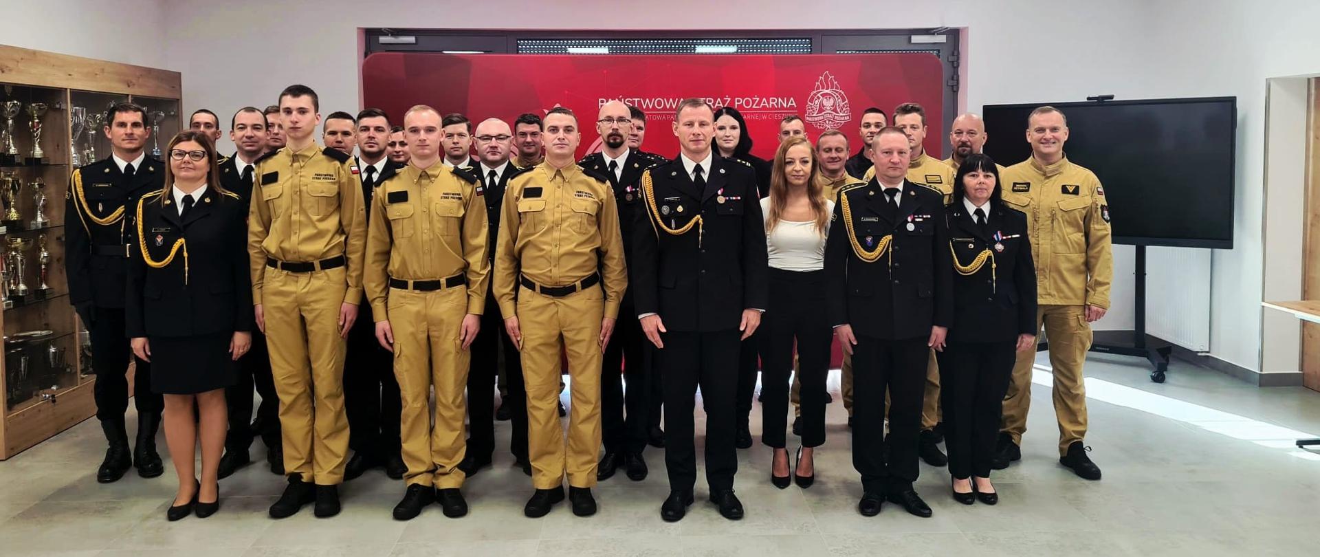 Ślubowanie nowych strażaków w Komendzie Powiatowej PSP w Cieszynie