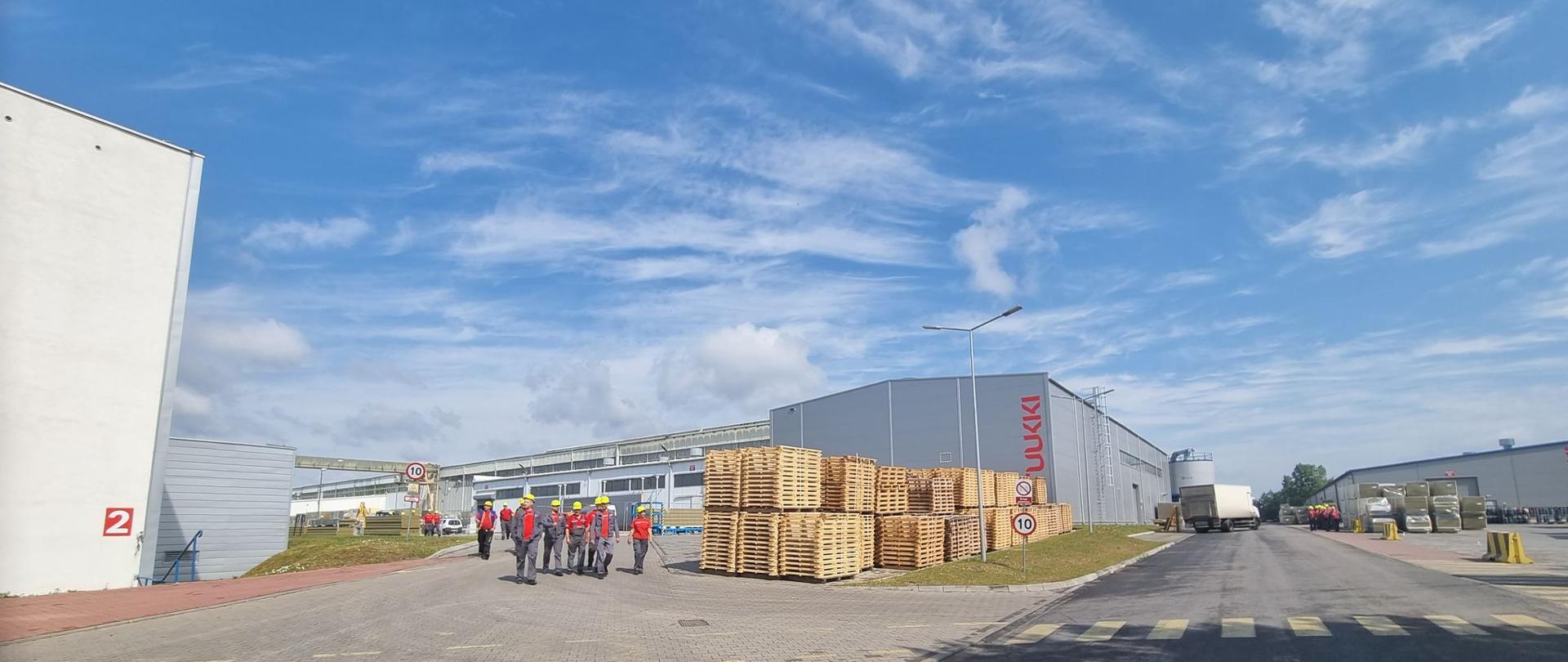 Próbna ewakuacja zakładu o zwiększonym ryzyku (ZZR) RUUKKI Polska Sp. z o.o. znajdującego się przy ul. Łukowskiej w Obornikach.