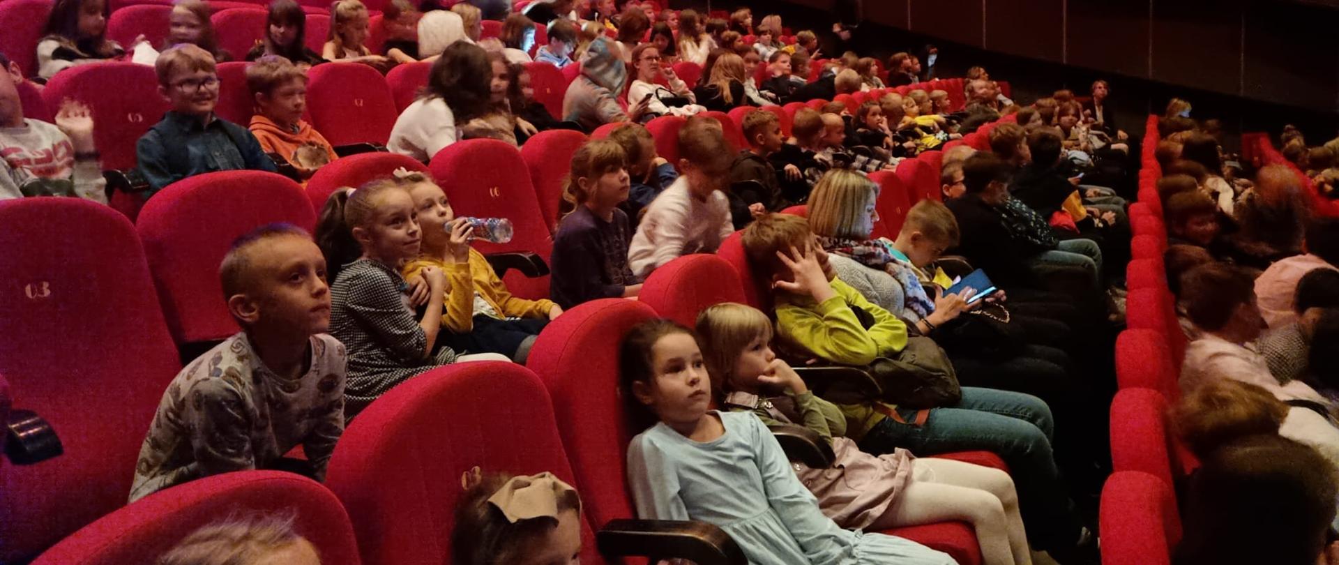 wycieczka do teatru capitol