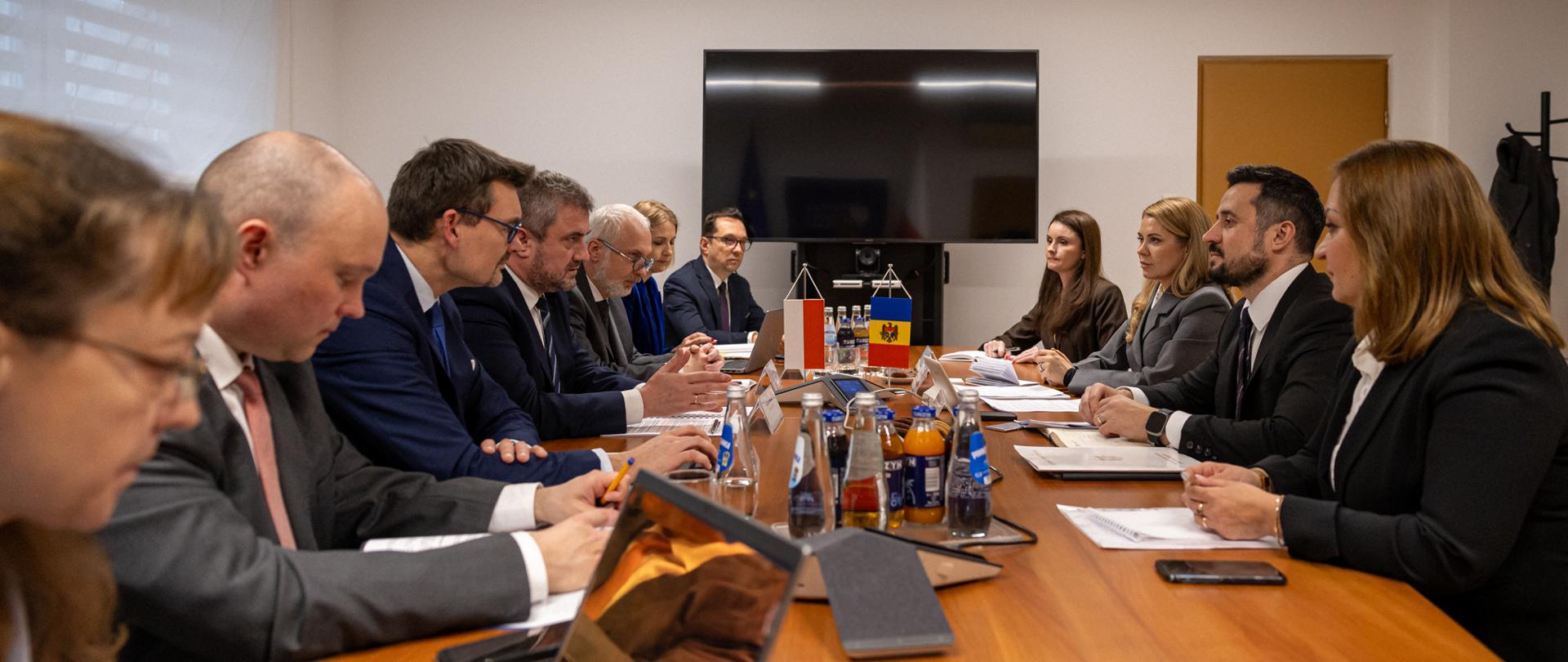 Rozmowa wiceministrów o współpracy transportowej Polski i Mołdawii